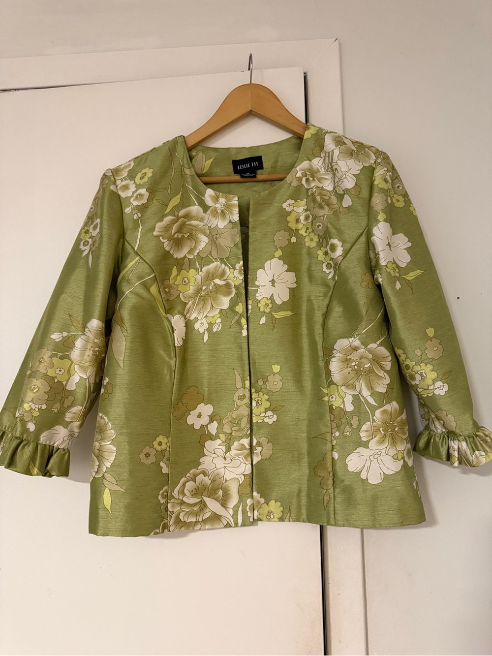 Leslie Fay Light Green Floral Open-Front Blazer